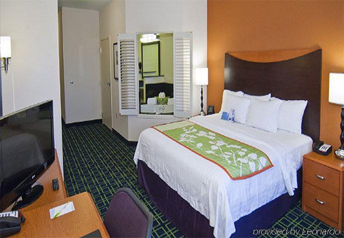 Fairfield Inn And Suites By Marriott Oklahoma City Airport Exterior foto
